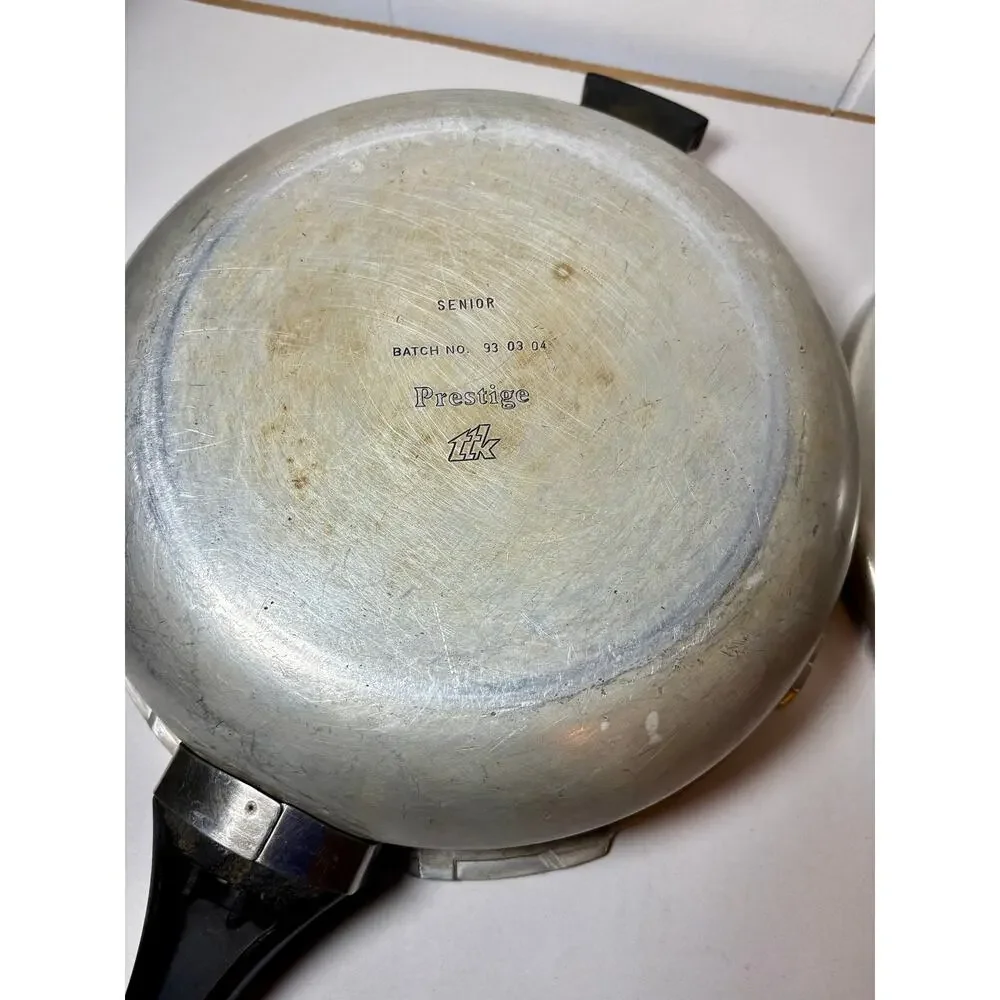 1993 Vintage Prestige Senior 6 Qt Pressure Cooker Pan Aluminum IS2347 w/ Jiggler